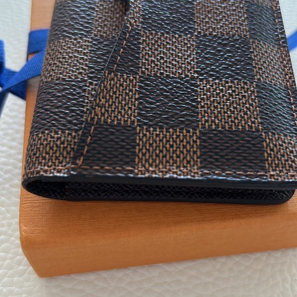 LOUIS VUITTON POCKET ORGANIZER - Picture 10 of 14